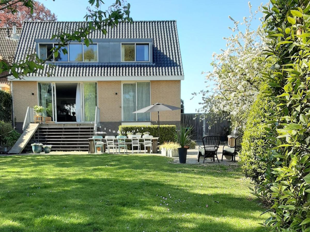 B & B Meet The Dutch Ridderkerk Exterior foto